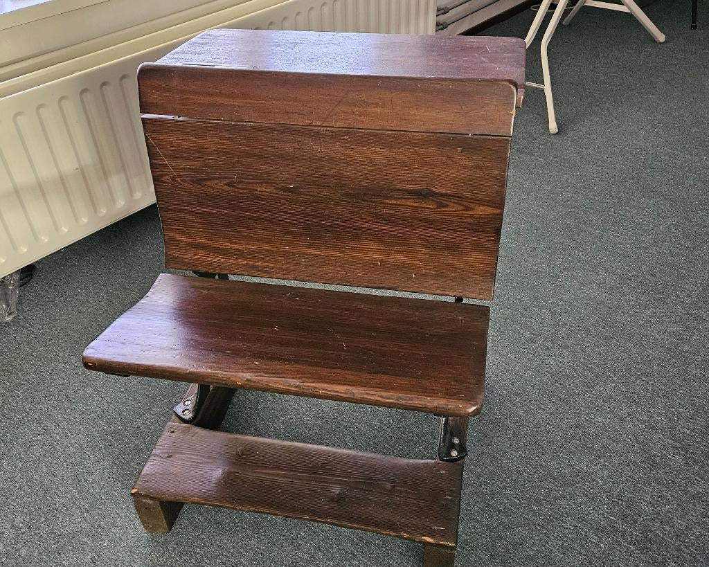 Antiek schoolbankje, Antiek en Kunst, Antiek | Meubels | Stoelen en Banken, Ophalen