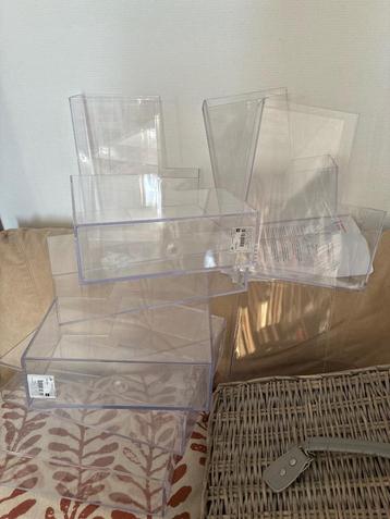 tijdschriftencassettes 34 stuks ophalen plexiglas beschikbaar voor biedingen