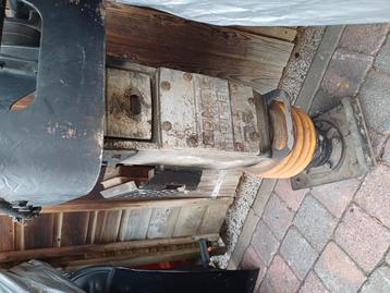 Stamper  beschikbaar voor biedingen