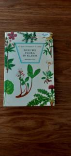 Nieuwe Flora in kleur van Moussault, Ophalen of Verzenden, Zo goed als nieuw, Bloemen, Planten en Bomen