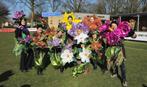 Bloemen, Ophalen, Zo goed als nieuw, Carnaval, Kleding