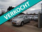 Hyundai I20 1.4i DynamicVersion, Voorwielaandrijving, Gebruikt, 4 cilinders, 1010 kg