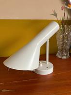Louis Poulsen AJ Wandlamp in wit, Ophalen, Gebruikt, Metaal, Louis Poulsen