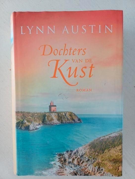 Lynn Austin - Dochters van de kust, Boeken, Historische romans, Zo goed als nieuw, Ophalen of Verzenden