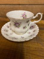 Kop en Schotel - Royal Albert, Antiek en Kunst, Antiek | Servies los, Ophalen of Verzenden
