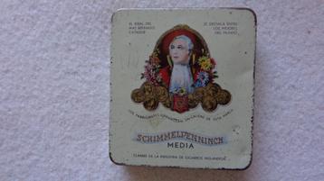 Twee vintage sigarendoosjes beschikbaar voor biedingen