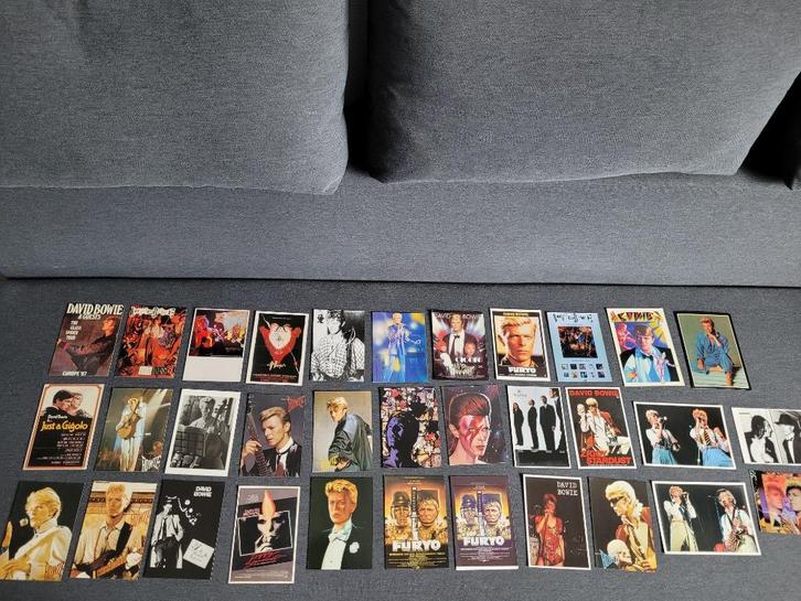 Verzameling David Bowie: 33 ansichtkaarten, Boeken, Partijen en Verzamelingen, Gelezen, Ophalen of Verzenden