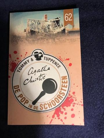 Boek: De pop in de schoorsteen – Agatha Christie. beschikbaar voor biedingen