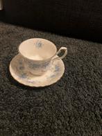 Thee kopje van royal albert, blue blossom., Ophalen, Zo goed als nieuw, Porselein, Kop en/of schotel