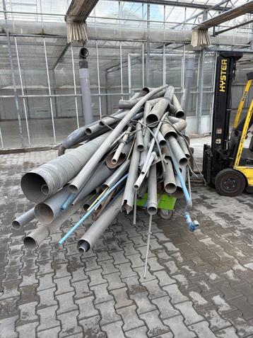 GRATIS OPHALEN   PVC PIJPEN   beschikbaar voor biedingen