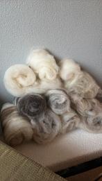 Prachtige Gekaarde Wol - Ideaal voor Spinnen en Vilten, Ophalen of Verzenden, Nieuw, Breien, Wol of Garen