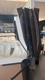 Jacuzzi HotSpring Spa Prodigy 4/5 persoons 213x198x84 cm, Tuin en Terras, Bubbelbaden en Hottubs, Ophalen, Gebruikt, Filter, Vast