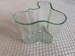 Ittala vaas, Ophalen of Verzenden, Zo goed als nieuw, Glas, Minder dan 50 cm