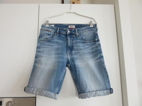 Jeans/spijkerbroek KORT merk TOMMY HILFIGER maat 31, Kleding | Heren, Spijkerbroeken en Jeans, Gedragen, W32 (confectie 46) of kleiner