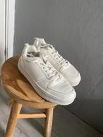 Witte schoenen 2 keer gedragen, Primark, Wit, Zo goed als nieuw, Sneakers of Gympen