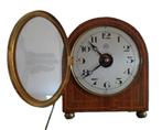 aTo, elektromagnetische klok, elektrische klok, Antiek en Kunst, Antiek | Klokken, Ophalen of Verzenden