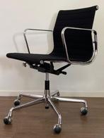 Vitra Eames EA 117 bureaustoel, chroom , zwart hopsak, Huis en Inrichting, Bureaustoelen, Ophalen of Verzenden, Zo goed als nieuw