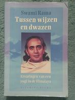 Rama - Tussen wijzen en dwazen, Boeken, Ophalen of Verzenden, Zo goed als nieuw, Rama
