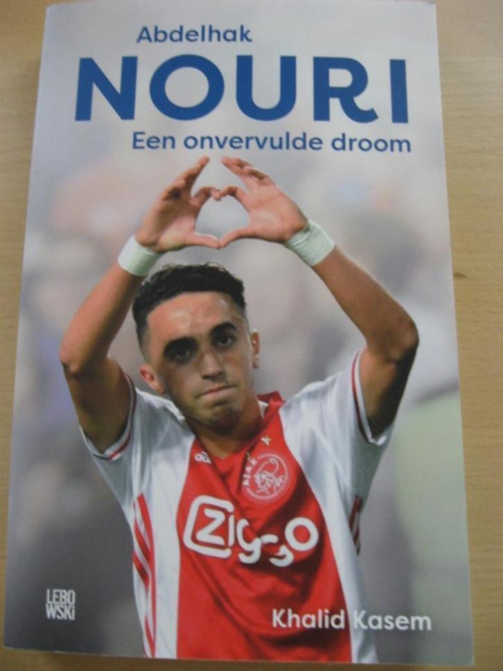 Aldelhak Nouri, een onvervulde droom z.g.a.n., Boeken, Biografieën, Zo goed als nieuw, Sport, Ophalen of Verzenden