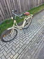 te koop een mooie witte opoefiets  28 inch voor 60 euro, 47 tot 50 cm, Ophalen, Zo goed als nieuw, Overige merken