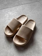 ECHTE happy flops beige, Slippers, Beige, Nieuw, Ophalen of Verzenden
