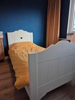 Houten bed met  van Timzowood - Maat matras is 90 x 200 cm, Huis en Inrichting, Ophalen, Gebruikt, Eenpersoons, Wit