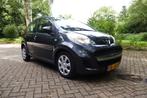 Peugeot 107 1.0 12V 5DR 2010 Grijs KEURIG., Auto's, Voorwielaandrijving, Euro 5, Stof, Zwart