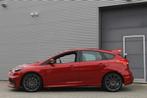 Ford Focus 2.3 RS I 350 PK I AWD I NL Auto I Carplay I PDC, Gebruikt, 4 cilinders, Leder en Stof, 2300 cc