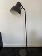 Zwarte Vloerlamp, Huis en Inrichting, Lampen | Vloerlampen, Gebruikt, Ophalen of Verzenden, Metaal, 150 tot 200 cm