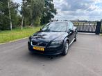 Volvo C30 1.6 2008 Zwart, Auto's, Voorwielaandrijving, 1596 cc, Stof, Zwart