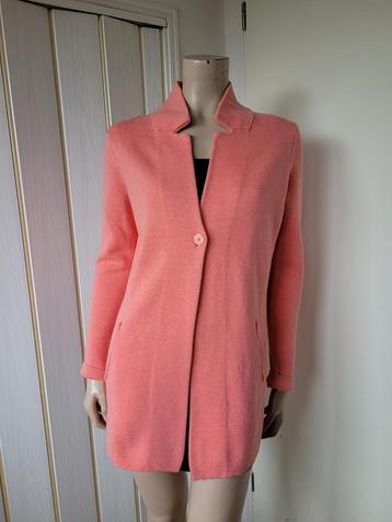 Knitted Knit-ted vest roze maat Knited vest roze maat S/M beschikbaar voor biedingen