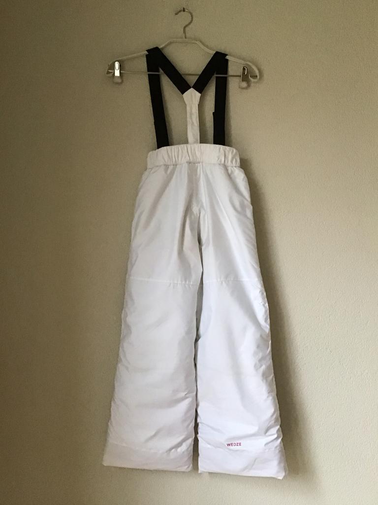 Wedze gewatteerde Skibroek wit maat 128/132, Sport en Fitness, Skiën en Langlaufen, Overige merken, 100 tot 140 cm, Ophalen of Verzenden