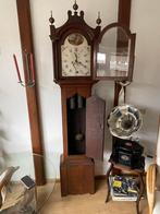 Antieke engelse gotische staande klok, Antiek en Kunst, Ophalen
