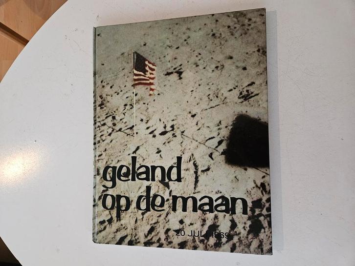 Geland op de maan, Boeken, Wetenschap, Gelezen, Verzenden