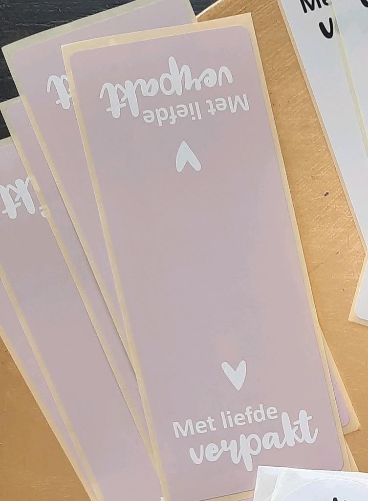 Sluitstickers met liefde verpakt stickers hartjes cadeautje, Hobby en Vrije tijd, Stickers en Plaatjes, Verzenden, Nieuw, Meerdere stickers