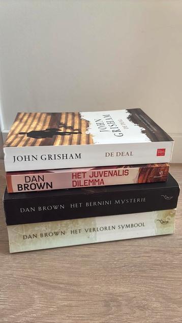 4 boeken - dan brown en john grisham beschikbaar voor biedingen