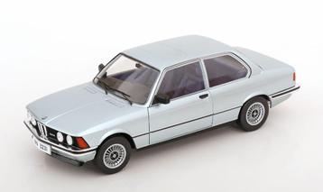 BMW 323i E21 1980, 1/18, Zilver, Solido beschikbaar voor biedingen