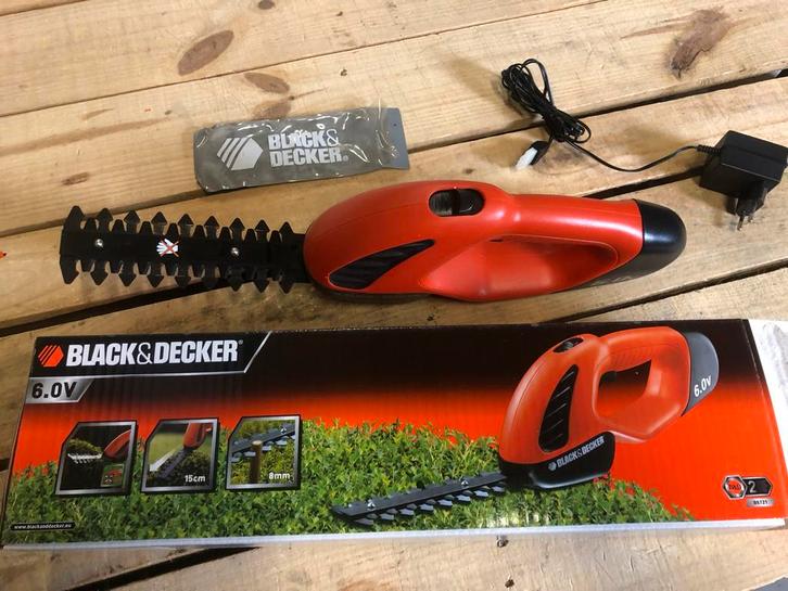 Snoerloze Black en Decker snoerloze heggenschaar op Accu, Tuin en Terras, Heggenscharen, Zo goed als nieuw, Accu, Ophalen of Verzenden