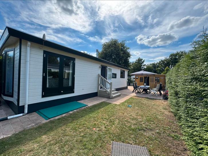 “Klein paradijs” chalet met 2 slaapkamers., Caravans en Kamperen, Stacaravans, tot en met 2, Ophalen