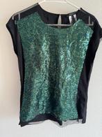 Mooi BCBG T-shirt met pailletten – maat M, Maat 38/40 (M), Overige kleuren, Zo goed als nieuw, Zonder mouw
