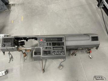 Volkswagen Transporter VW T4 Dashboard Dasboard airbag compl beschikbaar voor biedingen