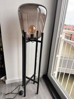 Industriële vloerlamp van ETH – model Benn – rookglas kap, Ophalen, Gebruikt, Industrieel modern, Glas