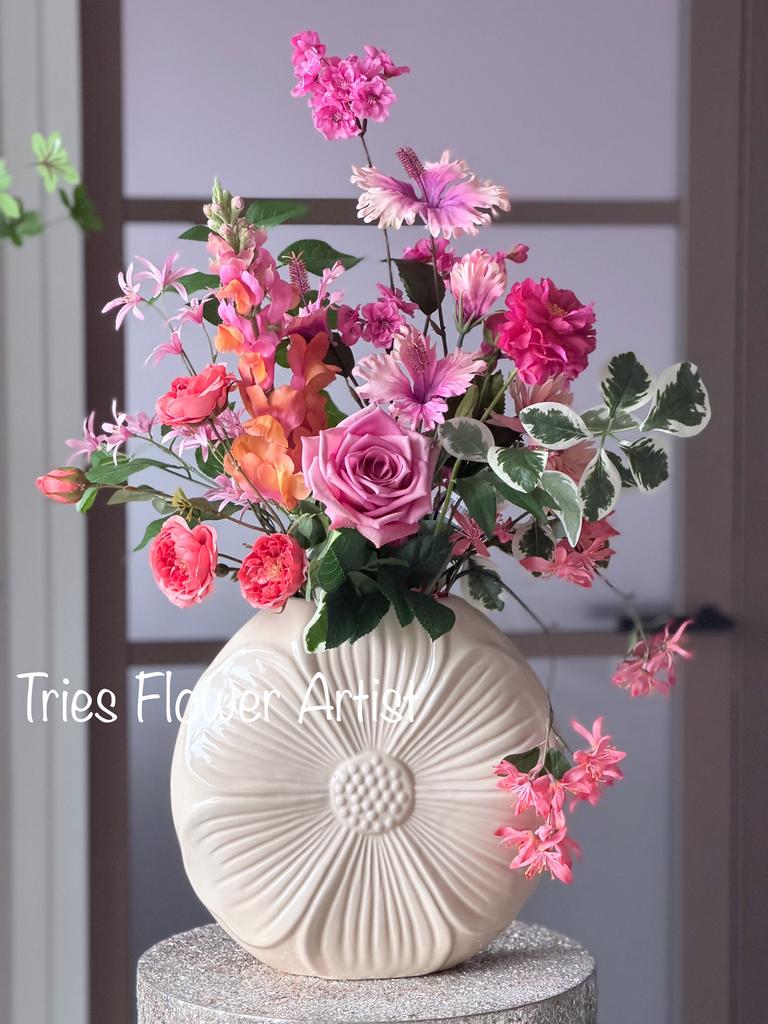 Zijden boeket in Daisy vaas Nieuw, Binnen, Verzenden, 3621HA, Triesflowerartist@hotmail.com