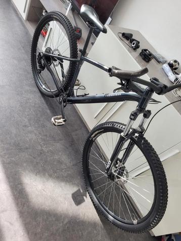 Rockrider  Tour mountainbike EXPL 500 zwart 29"   beschikbaar voor biedingen