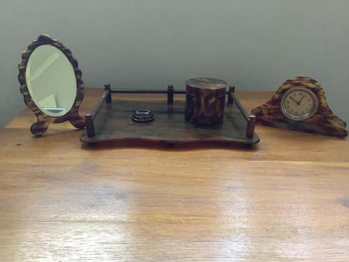 Miniatuur set kaptafel Faux Tortoise Shell., Huis en Inrichting, Tafels | Kaptafels, Zo goed als nieuw, Minder dan 100 cm, 50 tot 100 cm