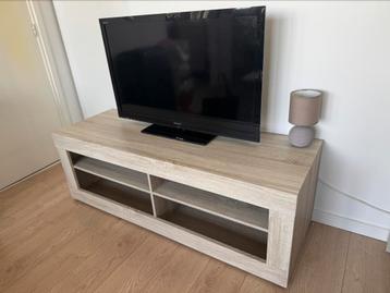 Tv meubel, zeer goede staat. beschikbaar voor biedingen