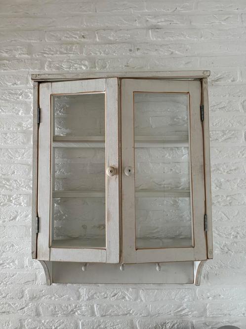 Wit vitrine kast / wand kast 59 X 78 cm, Huis en Inrichting, Kasten | Vitrinekasten, Gebruikt, Minder dan 100 cm, 50 tot 100 cm
