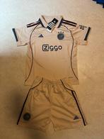 Ajax tenue kids op voorraad, Sport en Fitness, Voetbal, Maat XS of kleiner, Ophalen of Verzenden, Zo goed als nieuw, Shirt