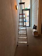Te koop wegens verhuizing een splinternieuwe ALTREX trap., Doe-het-zelf en Verbouw, Ladders en Trappen, Ophalen of Verzenden, Zo goed als nieuw