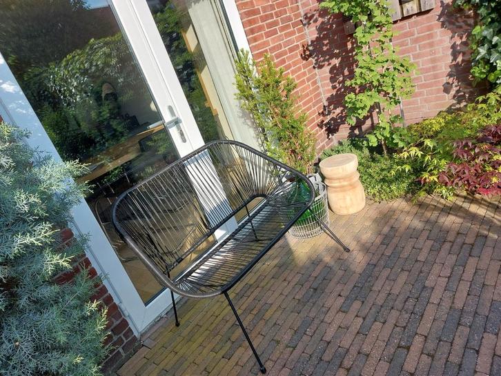 NIEUW tweezits rotan / rieten bank tuinbank Acapulco zwart, Tuin en Terras, Tuinbanken, Zo goed als nieuw, Rotan, Ophalen